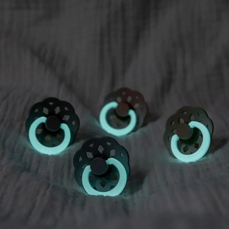 Colour Glow Каучуков Биберон Round 2 Бр. (6 18 М.) Petrol Deep Space Bibs