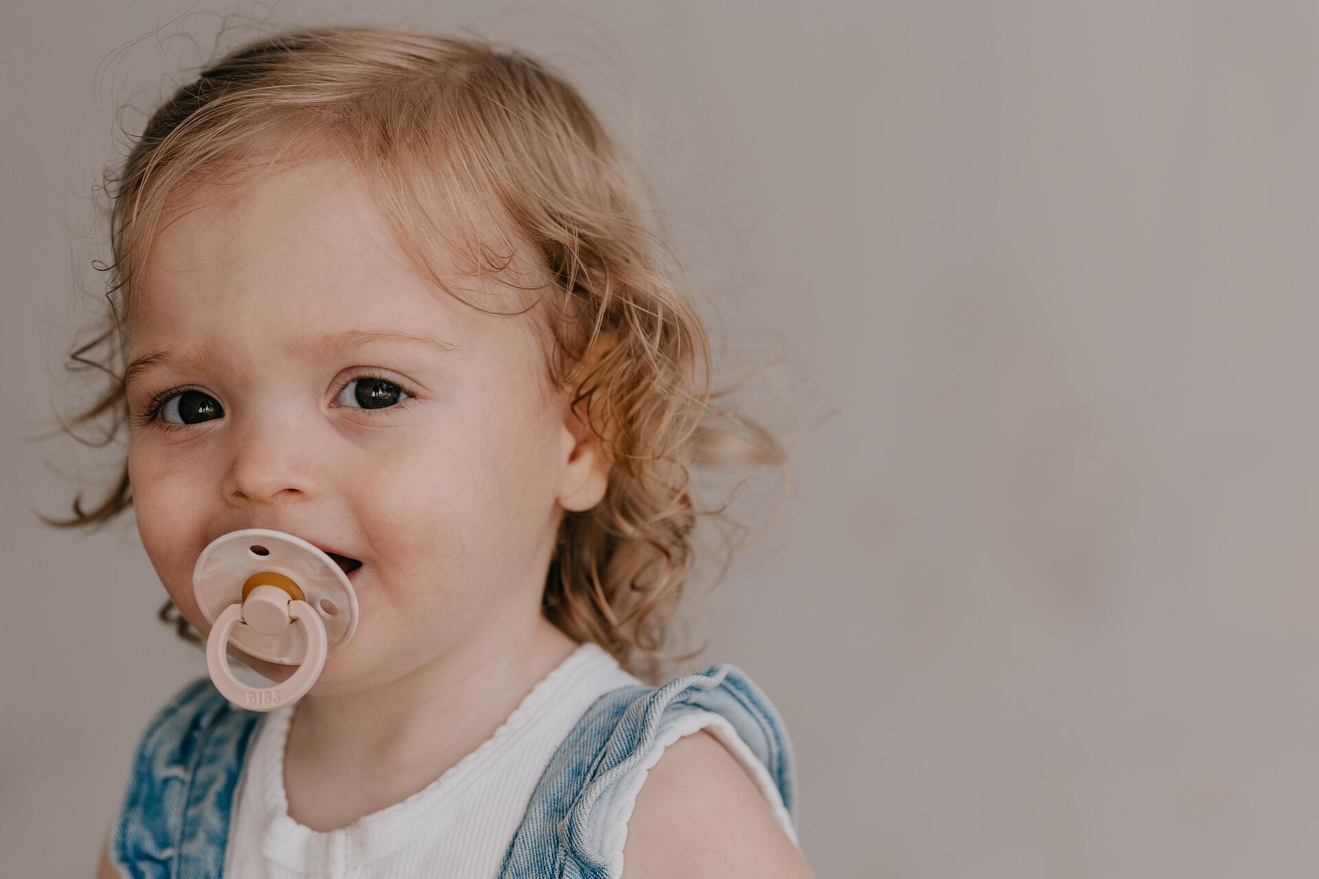 De Lux Каучуков Биберон 2 Бр. (6 18 М.) Ivory Baby Pink Bibs