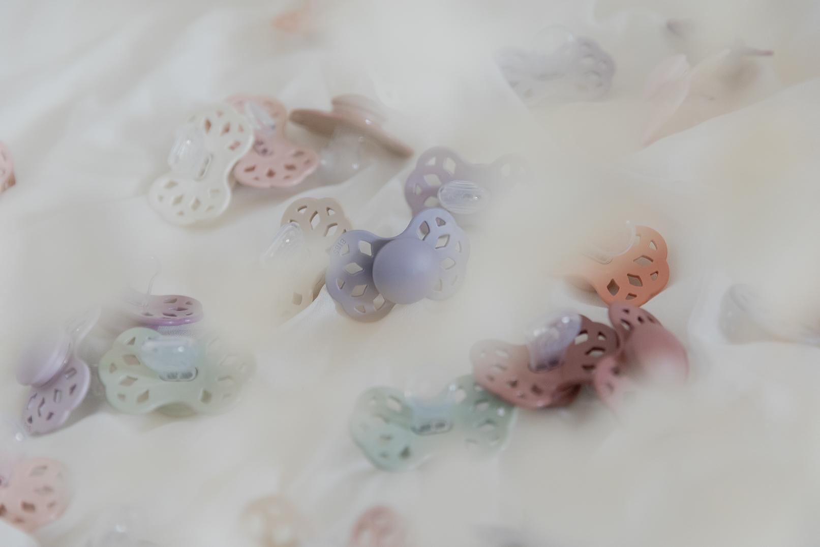 Infinity Силиконов Биберон Symmetrical 1 Бр. (6 18 М.) Ivory Bibs
