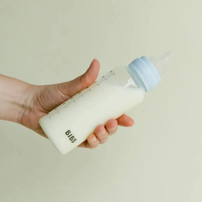 Комплект С Бебешка Бутилка 270 Мл. (каучук) Baby Blue Bibs