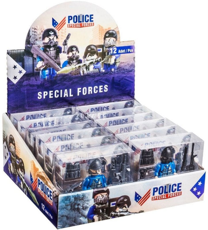 Полицай С Подвижни Стави С Въоръжение 12X14X4