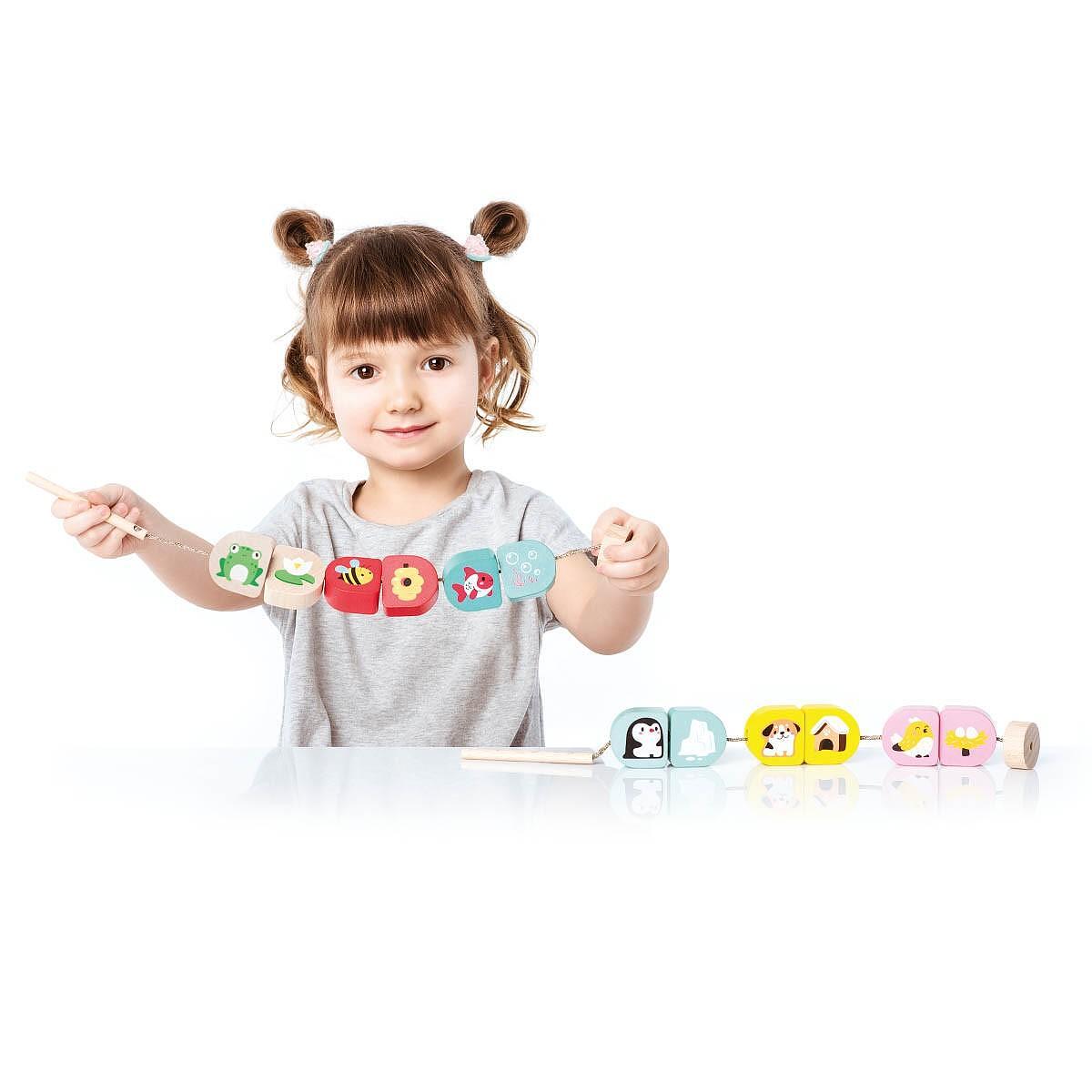 Дървен Комплект Играчки С Връзки Me And My Home 15580 Cubika