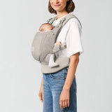 Gold Ергономична Раница Amya Dune Grey Cybex