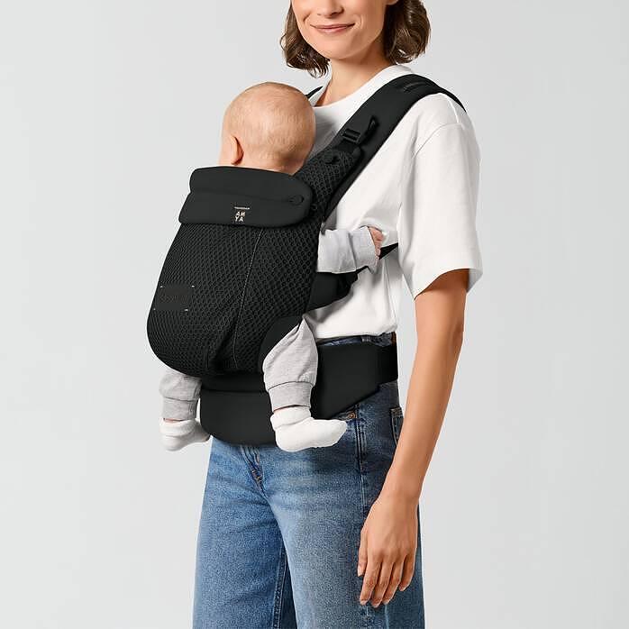 Gold Ергономична Раница Amya Magic Black Cybex