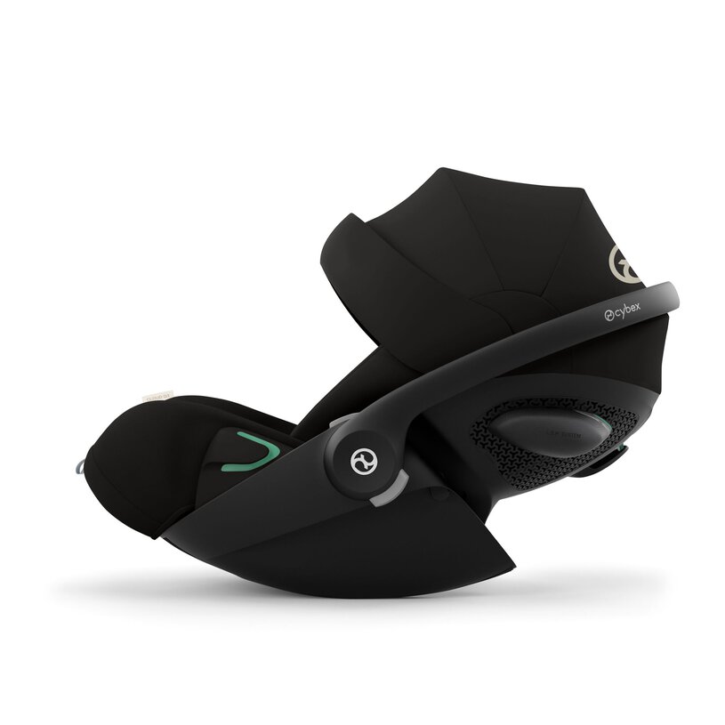 Gold Стол За Кола Cloud G3 I Size Comfort (40 87 См.) Magic Black Cybex
