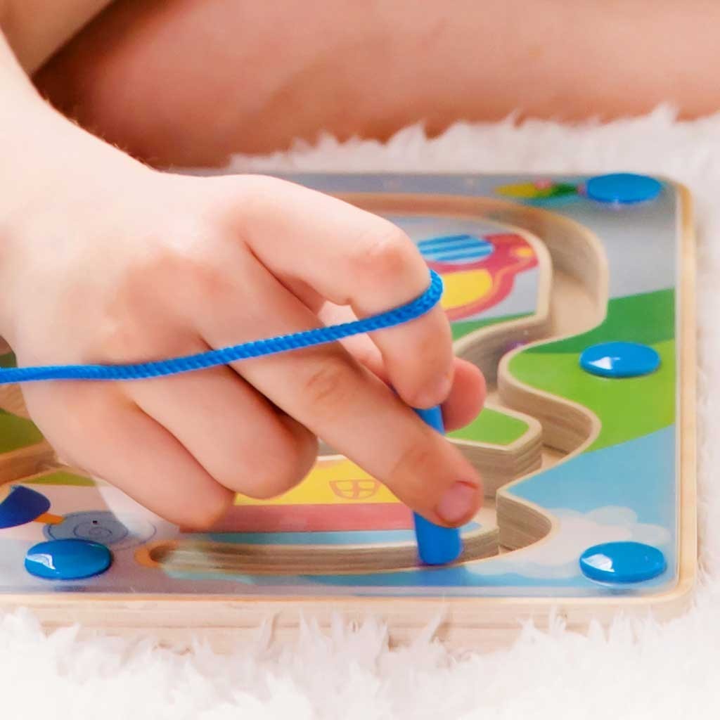 Детска дървена игра с магнити - трафик --- BebeMama