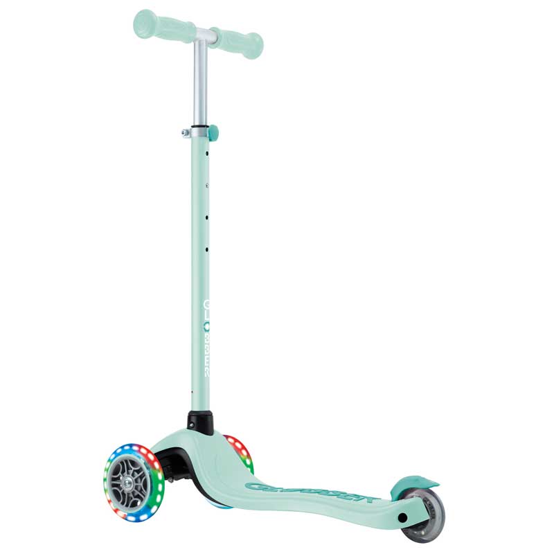 Детска Тротинетка С 3 Светещи Колела Primo Plus Lights, Мента Globber