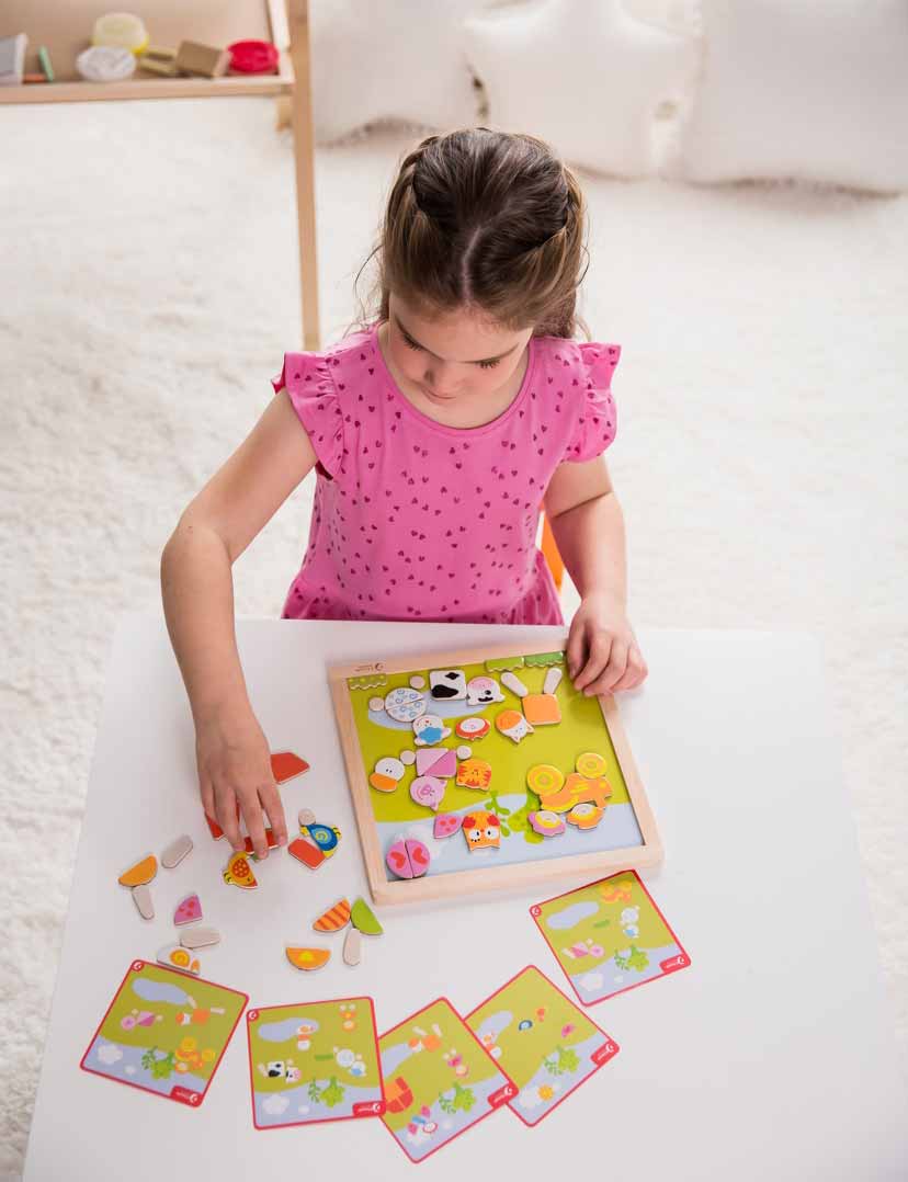 Детски дървен пъзел с магнитни фигури - Ферма --- BebeMama