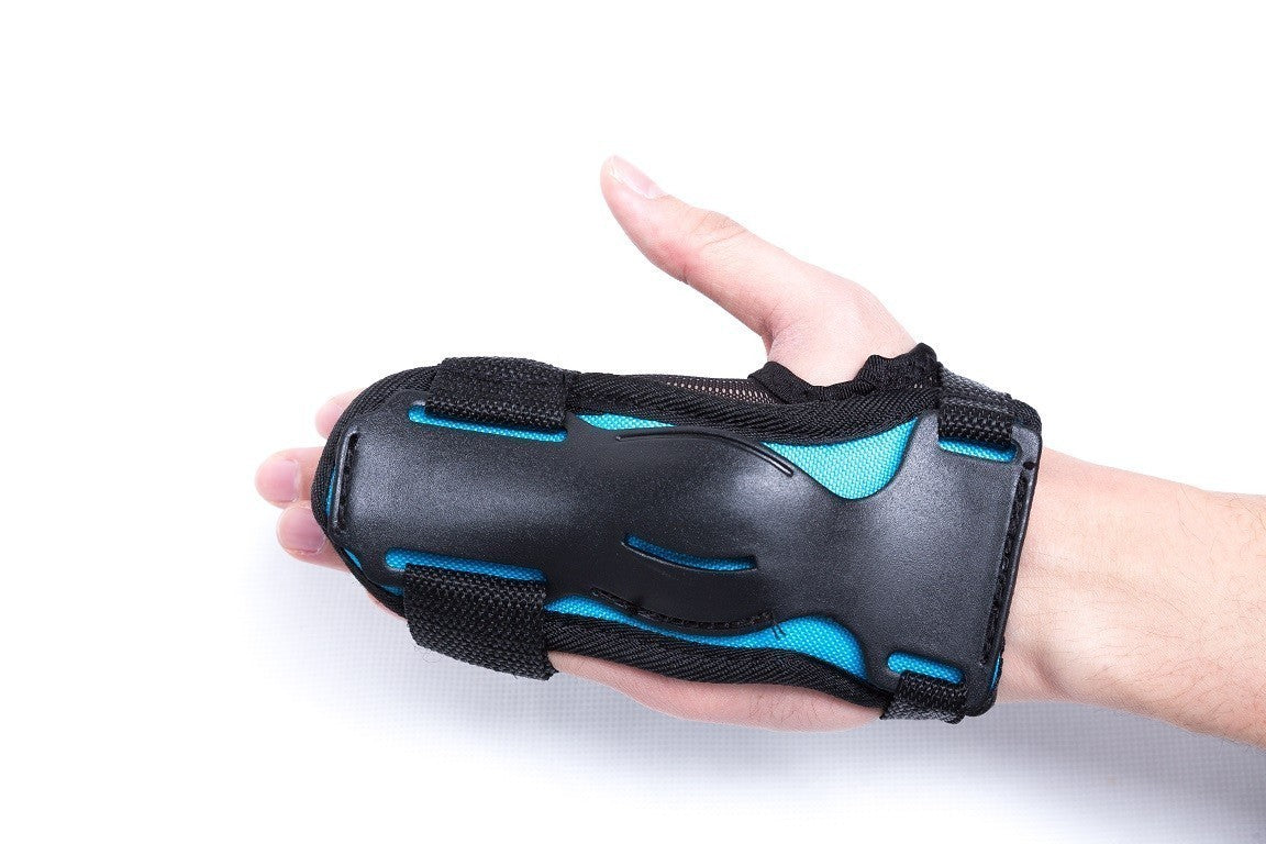 Детски протектори XS - от 25 до 50 кг. --- BebeMama