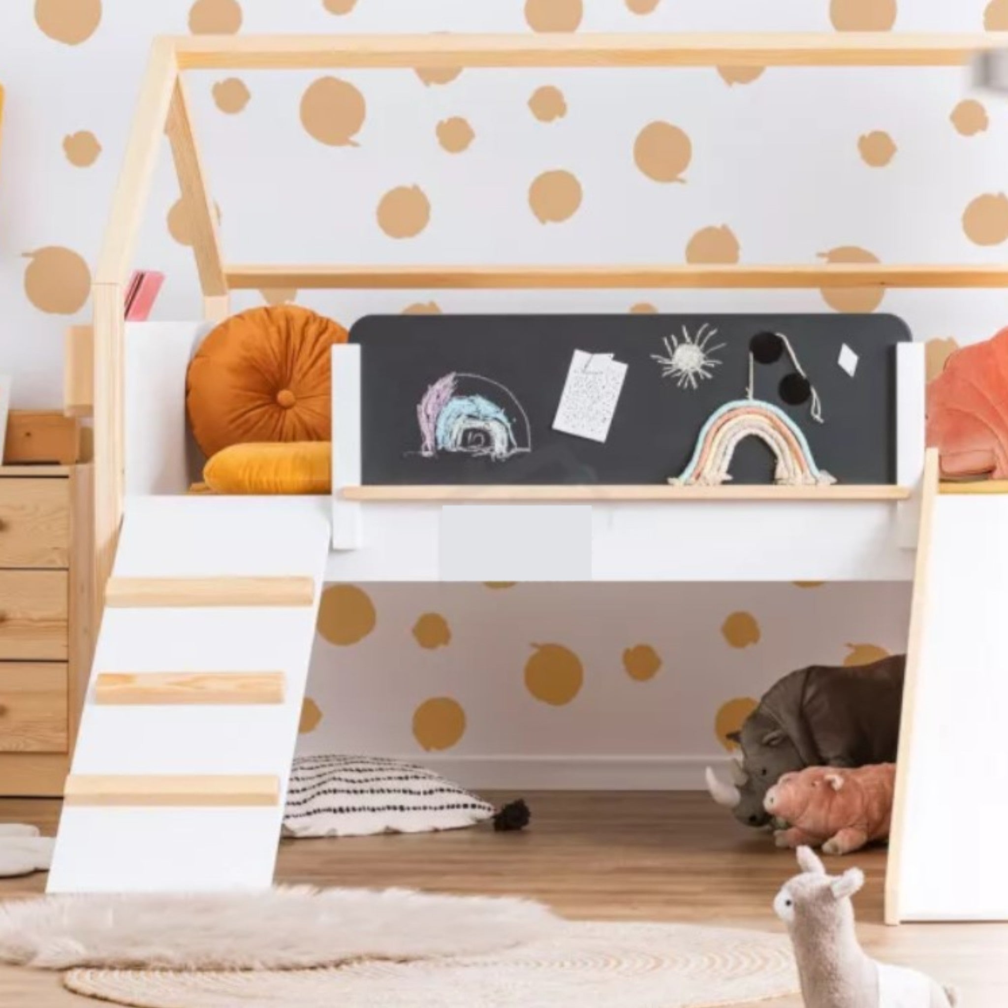 Детско Легло Къщичка Ginger Home, Монтесори, Двуетажно, Пързалка, Черна Дъска, Подматрачна Рамка 90Х200 См