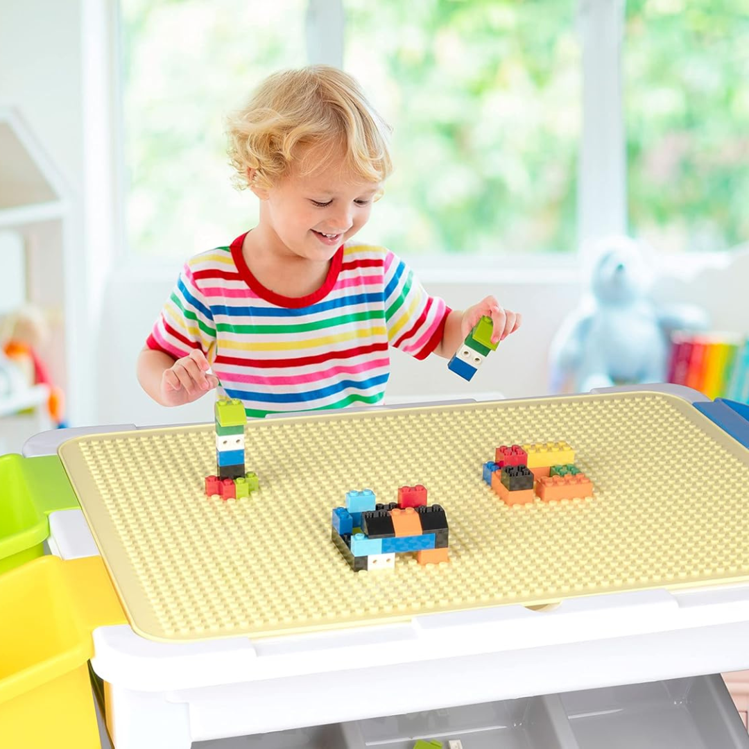 Детска Маса С Конструктор, 300 Части Eddy Toys