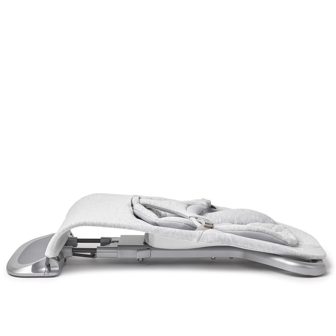 Бебешки Шезлонг 3в1 Evolve Light Grey 2311 Ergobaby