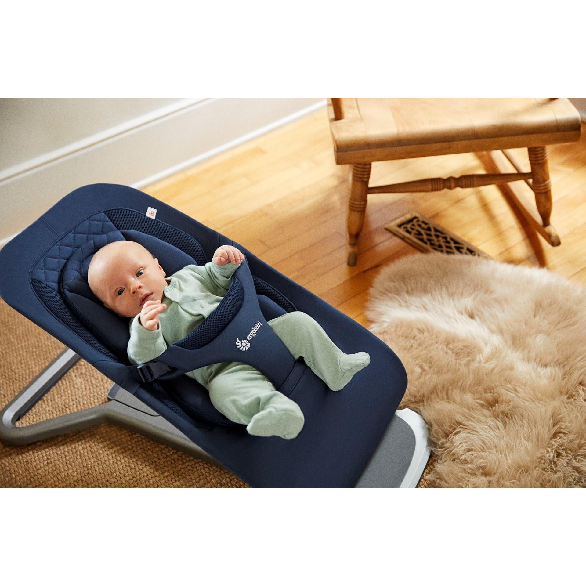 Бебешки Шезлонг 3в1 Evolve Midnight Blue 2313 Ergobaby