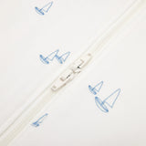 Бебешко Спално Чувалче С Крачета 2в1 On The Move Light (6 18м) Sailboat Dreams Tog. 0.5 Ergobaby