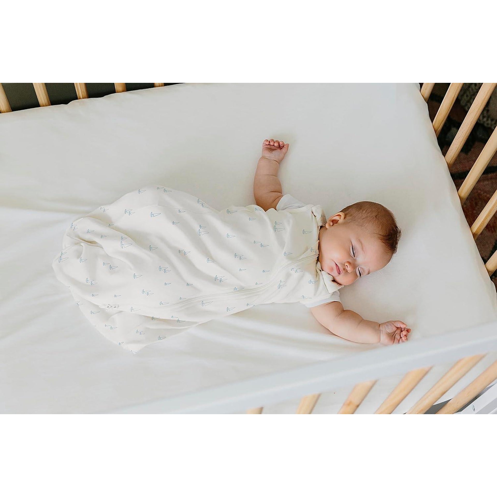 Чувалче За Спане Classic (0 6м) Sailboat Dreams Ergobaby