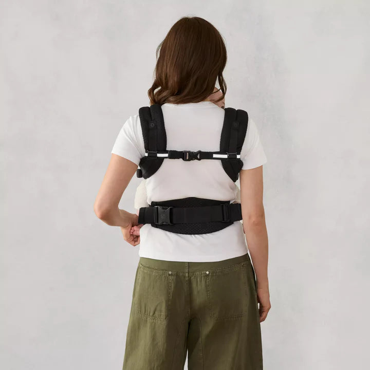 Ергономична Раница За Бебе Adapt Softflex Mesh Onyx Black Ergobaby