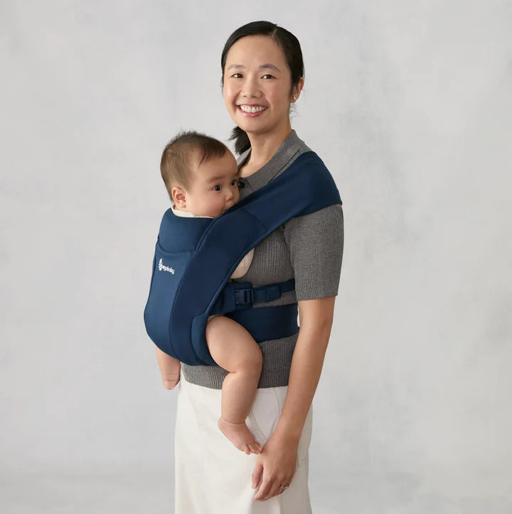 Ергономична Раница За Бебе Embrace Midnight Blue Ergobaby