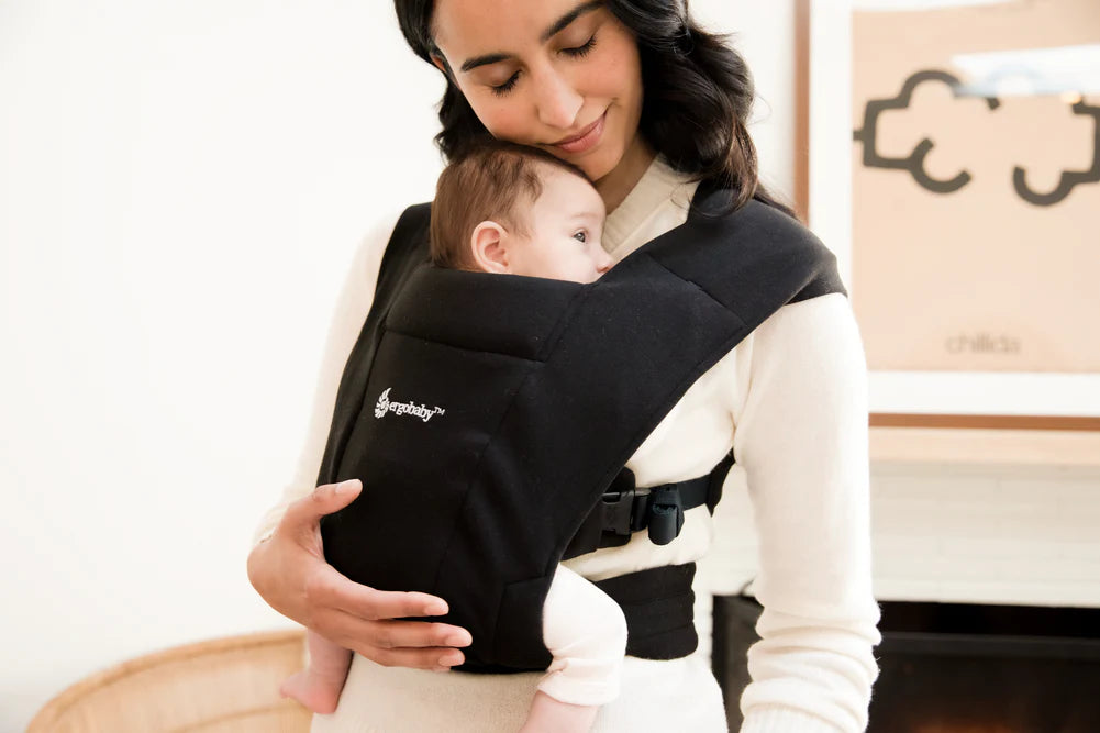 Ергономична Раница За Бебе Embrace Pure Black Ergobaby