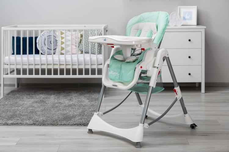 Столче За Хранене Бистро 2019 Мента --- BebeMama