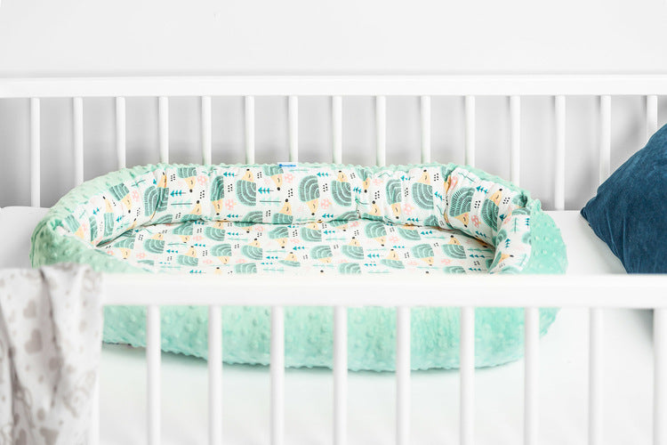 Гнездо Baby Nest Minky – Hedgehogs Mint --- BebeMama