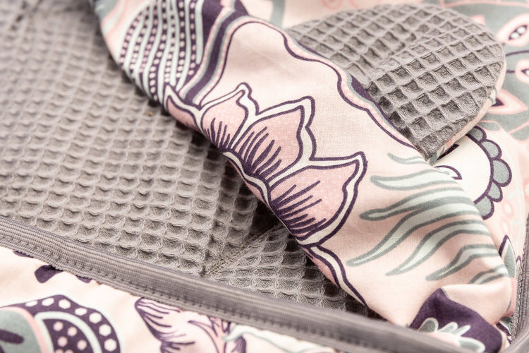 Пелена India Graphite За Столче За Кола 0-13Кг. 90X90 --- BebeMama