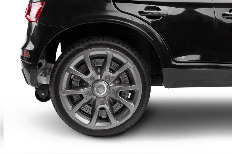 Акумулаторен Автомобил Audi Q5 Black Caretero Toyz