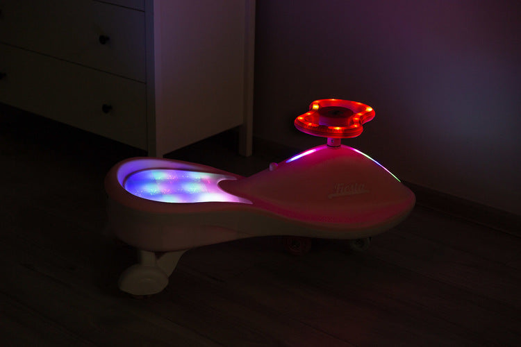 Кола Gravity Тип Бръмбър За Возене Ride-Оn Fiesta Pink Caretero Toyz --- BebeMama