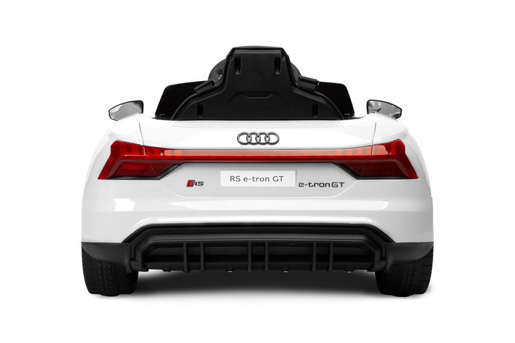Акумулаторнa Кола Audi Rs Etron Gt Бяло Caretero Toyz --- BebeMama