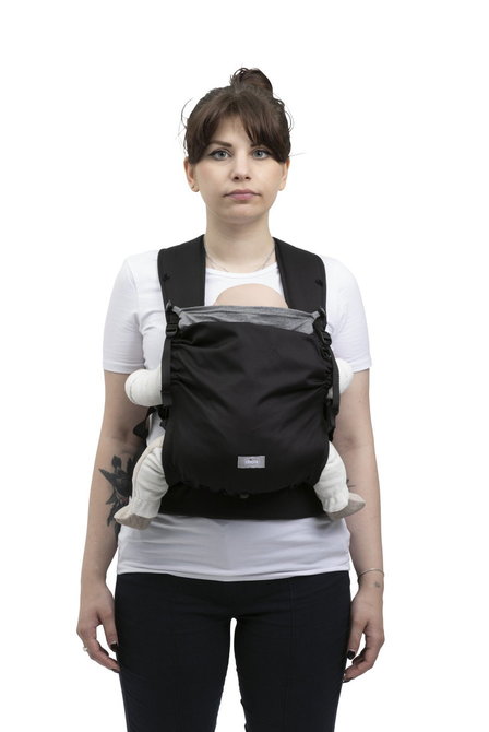 Кенгуру Skin Fit Carrier Black Beauty --- BebeMama