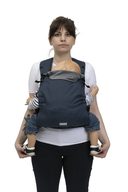 Кенгуру Skin Fit Carrier Blue Passion --- BebeMama