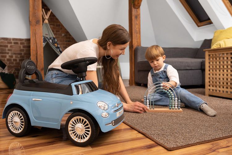 Jucărie Fiat 500 roz, Caretero Toyz