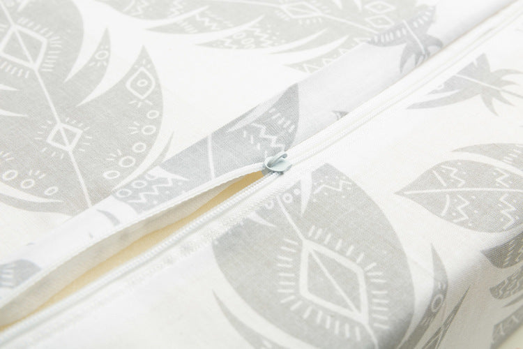 Подложка За Детски Стол - Пера --- BebeMama