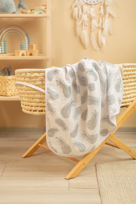 Муселинова Пелена С Пера / Бяло 80X100См --- BebeMama