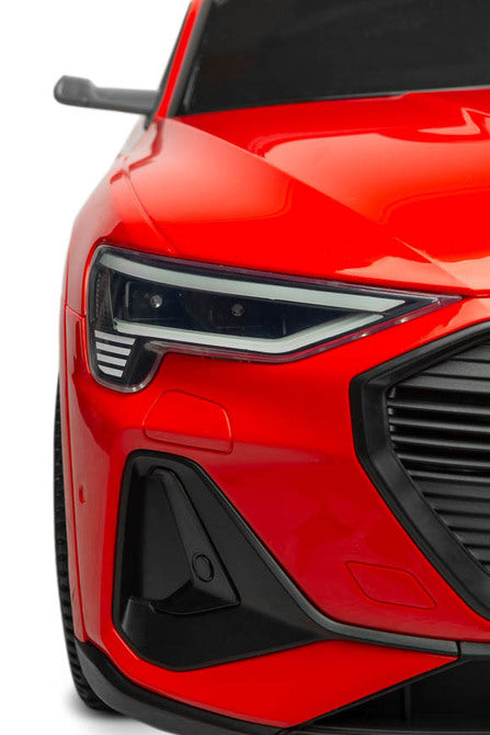 Акумулаторен Автомобил Audi Etron Spоrtback Червен Caretero Toyz