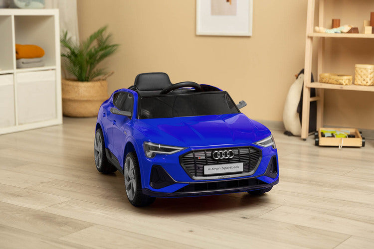 Акумулаторна Кола Audi Etron Spоrtback Navy Caretero Toyz --- BebeMama