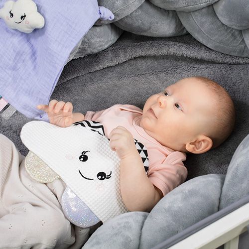 Пухкава Играчка Blinky Cloud Blink&Smile --- BebeMama