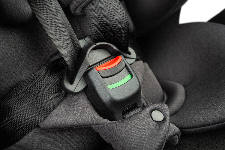 Столче За Кола Commo I-Размер 0-36Кг Graphite Caretero --- BebeMama