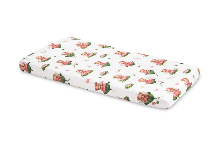 Печатан Чаршаф Мече В Цветя 60 X 120 См