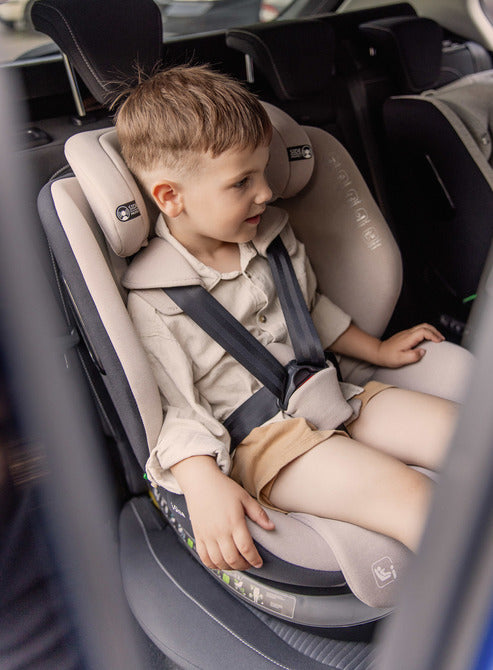 Lumi I-size Детско Столче За Кола Тъмносиво (40-150) bebemama