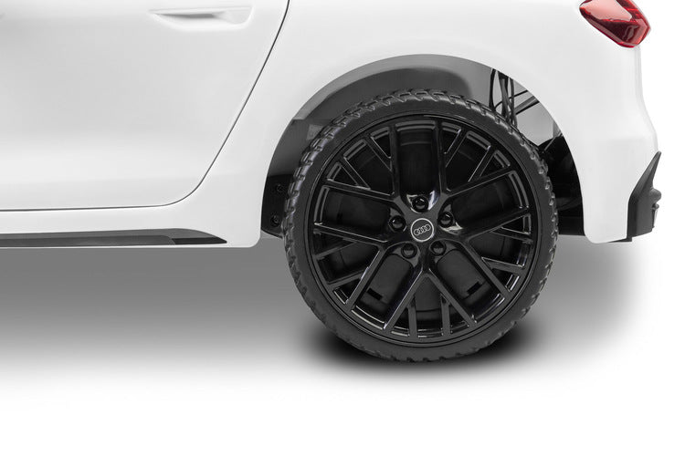 Акумулаторна Кола Audi A5L Бяла Toyz