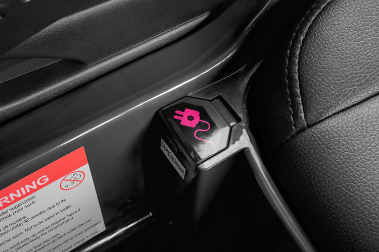 Акумулаторна Кола Audi A5L Черна Toyz