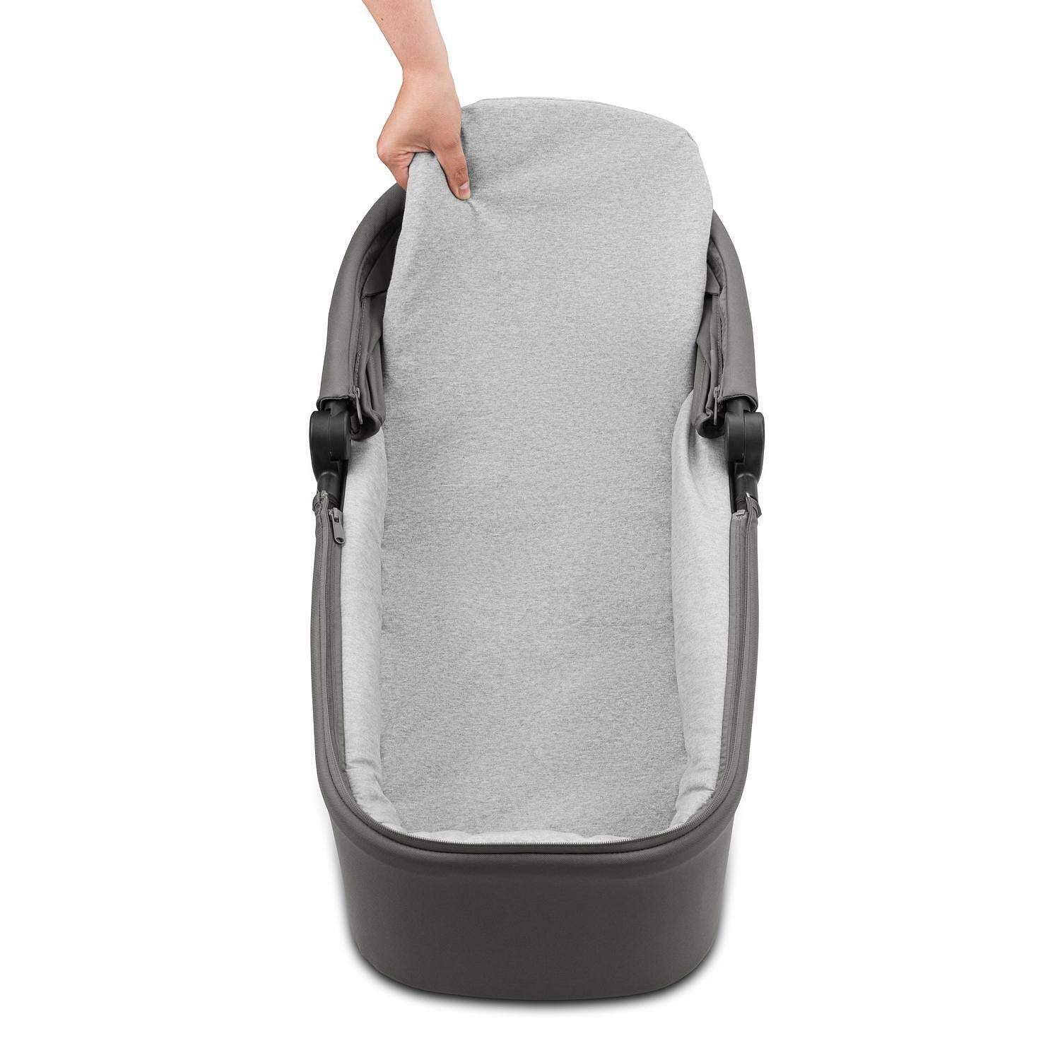 Бебешка Количка Move N Care Set Dark Grey Hauck
