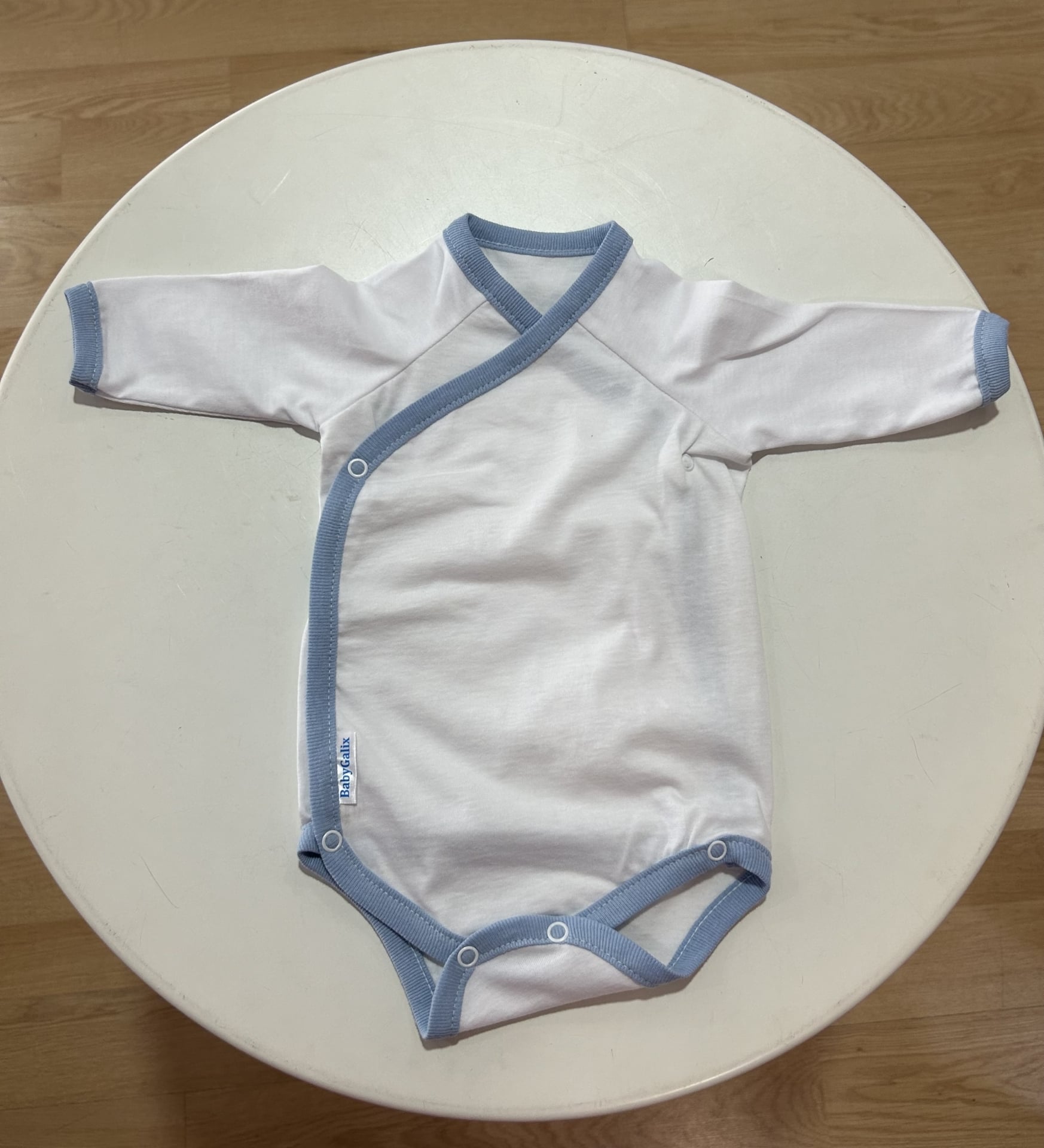 Бебешко Боди С Дълъг Ръкав И Премятане Бял Син 56см Galix