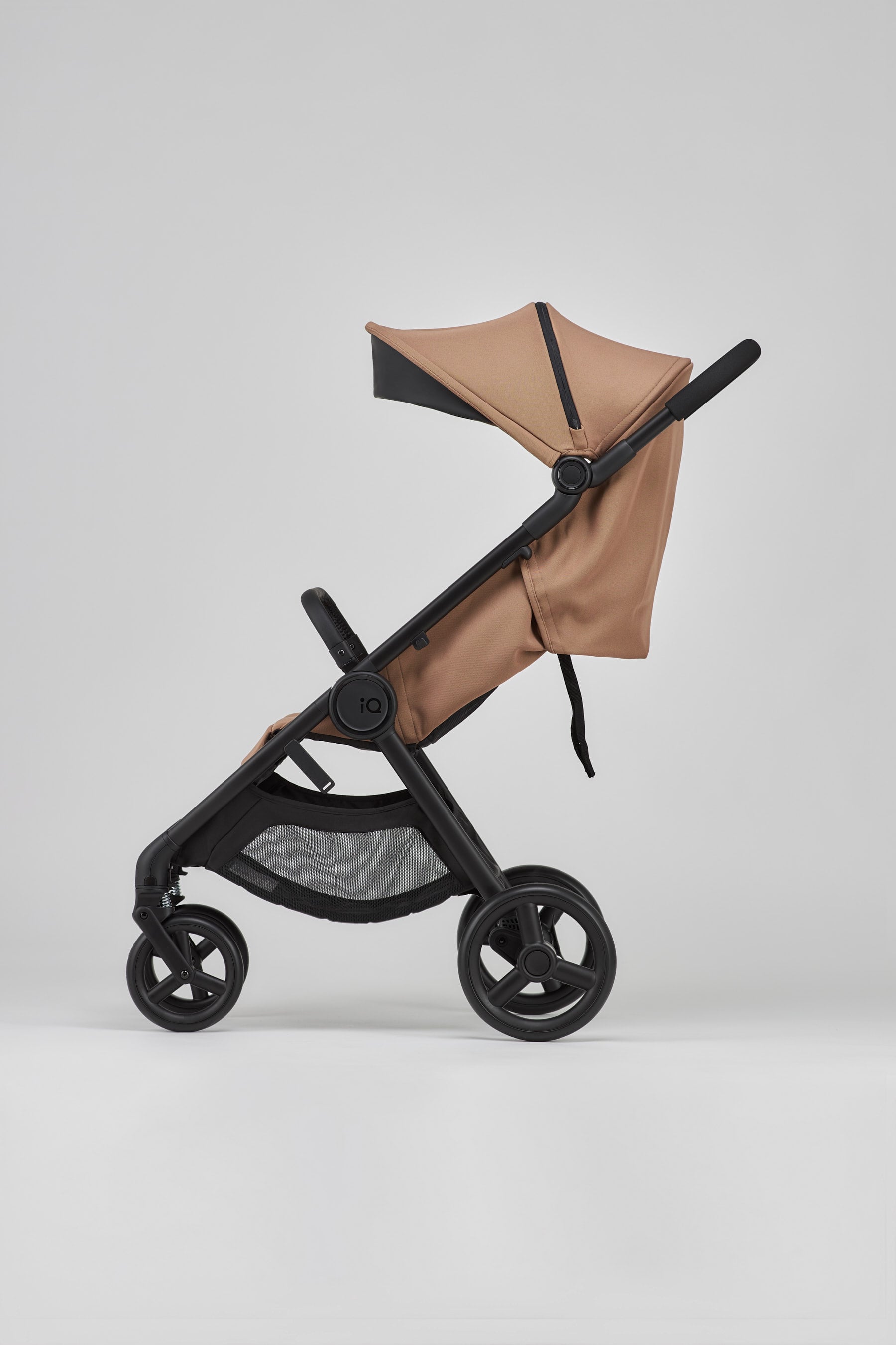 Бебешка Количка Iq Basic New All In One Linen Anex