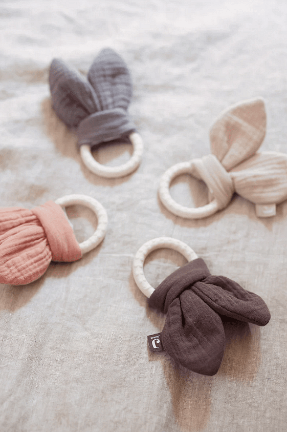 Бебешка Силиконова Гризалка Bunny Ears Nougat Jollein