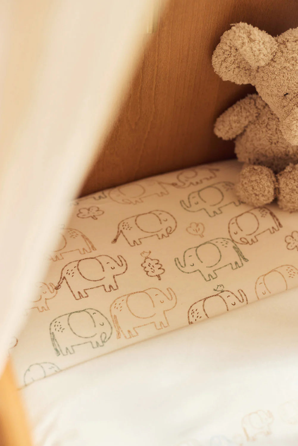Чаршаф С Ластик 60 120 См Jersey Elephant Tales Jollein