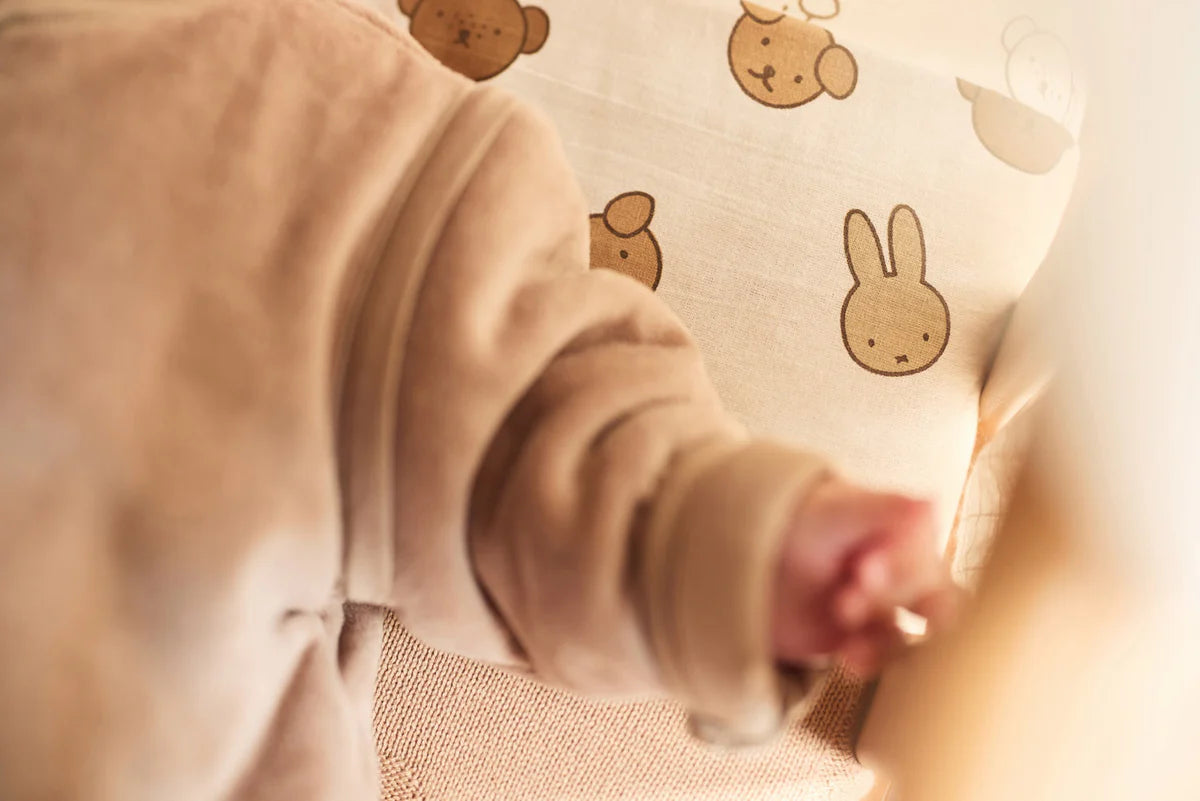 Детски Чаршаф С Ластик 40 50 Х 80 90 См Jersey Miffy And Friends Jollein