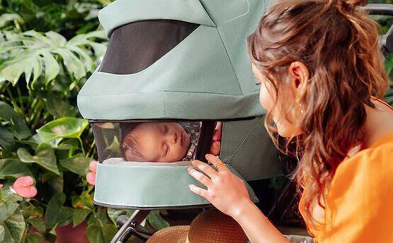 Кош За Новородено Smile 5z Britax Romer