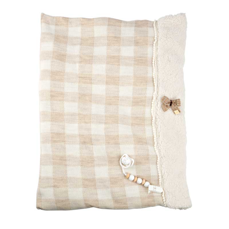 Кукла-Бебе Рубен В Бежов Костюм На Мече, Реално Тегло - 45 См