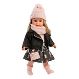 Llorens Carla gyönyörű babája téli ruhákban, 35 cm